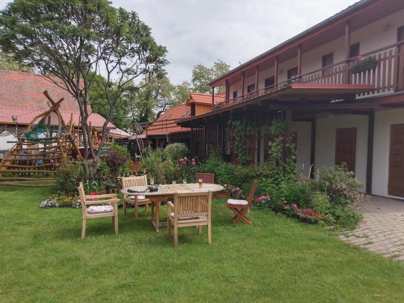 Rybarska Basta Vikletice - Nechranice Vila Chbany Exterior foto